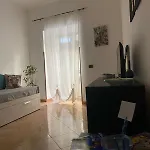 La Casetta Sul Corso Апартаменты *